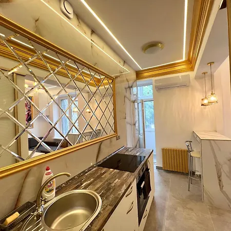 Center Apartment